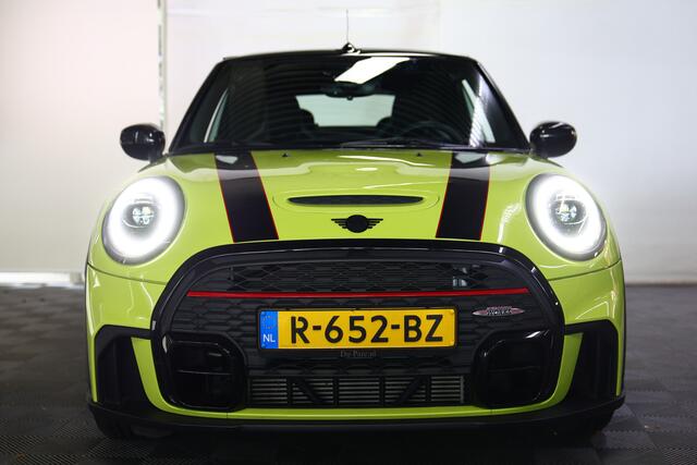 Mini John Cooper Works Mini Cabrio 2.0 JCW Origineel NL Unieke Kleur Lage KM! '22
