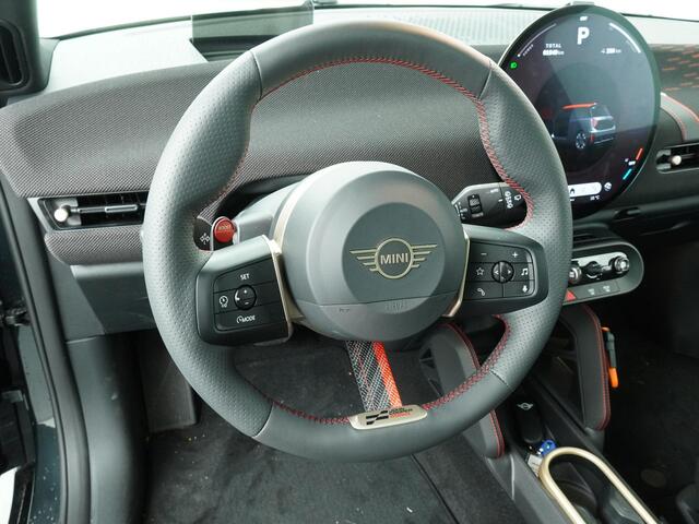 Mini John Cooper Works JCW L 54.2 kWh | Panoramadak | Stuur-stoelverwarming | Head-Up | Harman - Kardon |