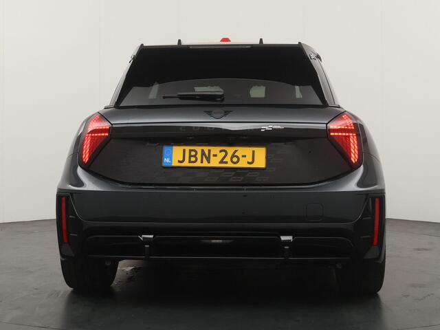 Mini John Cooper Works JCW L 54.2 kWh | Panoramadak | Stuur-stoelverwarming | Head-Up | Harman - Kardon |