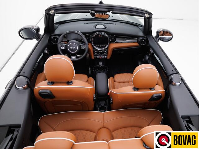 Mini John Cooper Works Mini Cabrio 1.5 Cooper | Stoel- & stuurverwarming | Leer | Camera | Cruise | Keyless, Full Led, Ambiance verlichting, Apple Carplay