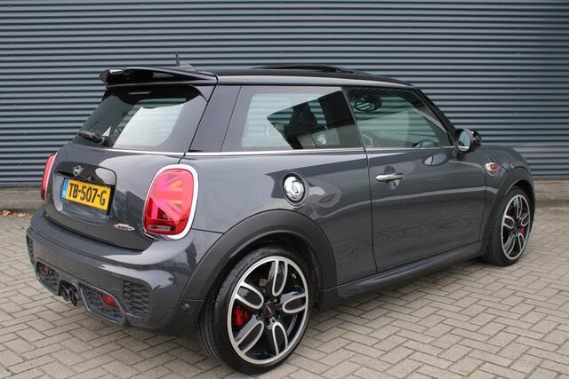 Mini John Cooper Works Mini 2.0 JCW-Pack 231PK Panoramadak Vol-Leder Harmon Kardon