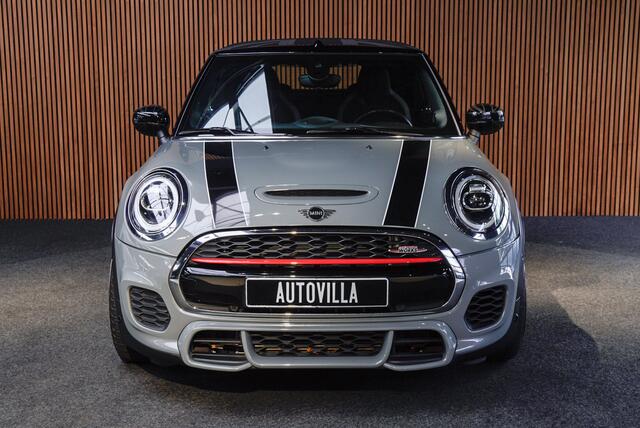 Mini John Cooper Works Mini Cabrio 2.0 232pk HUD Navi Leer Camera Harman K. PDC Carplay Keyless Go & Entry LM velgen Zwarte binnenhemel Stoelverwarming Sportstoelen LED BTW auto!