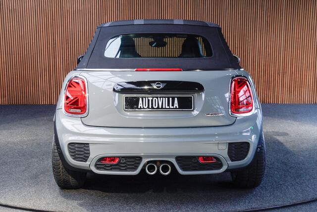 Mini John Cooper Works Mini Cabrio 2.0 232pk HUD Navi Leer Camera Harman K. PDC Carplay Keyless Go & Entry LM velgen Zwarte binnenhemel Stoelverwarming Sportstoelen LED BTW auto!