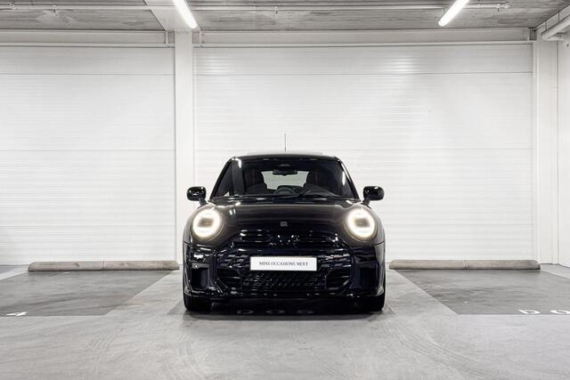 Mini John Cooper Works 5-Deurs S Cooper XL | Head-Up Display | Panoramadak | Harman/Kardon