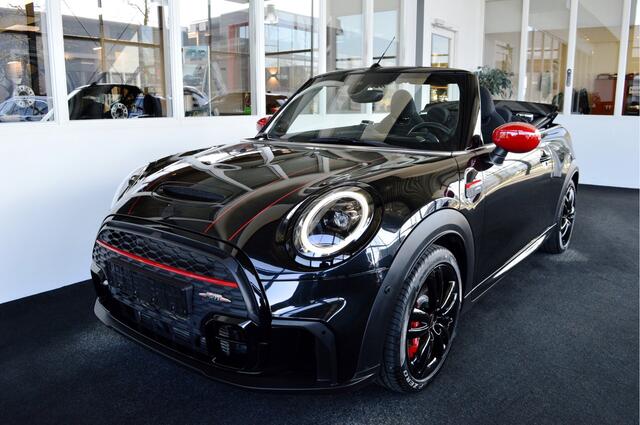 Mini John Cooper Works Cabrio 2.0 JCW Pack | Full Options !!