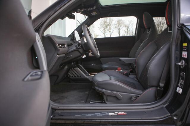 Mini John Cooper Works Mini Co E JCW M 40.7kWh | Pano | BTW | HUD | Sfeerverlichting |
