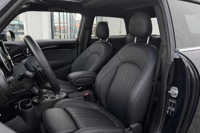 Mini John Cooper Works Mini 2.0 Essential | NL-Auto/Leder/Pano-schuifdak/Camera/