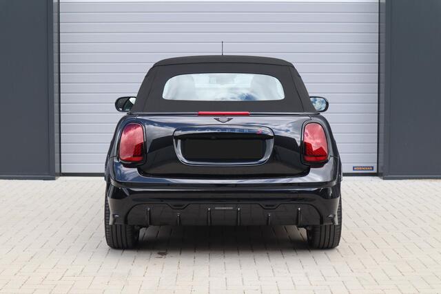 Mini John Cooper Works Cabrio S Cooper | In Mei beschikbaar !