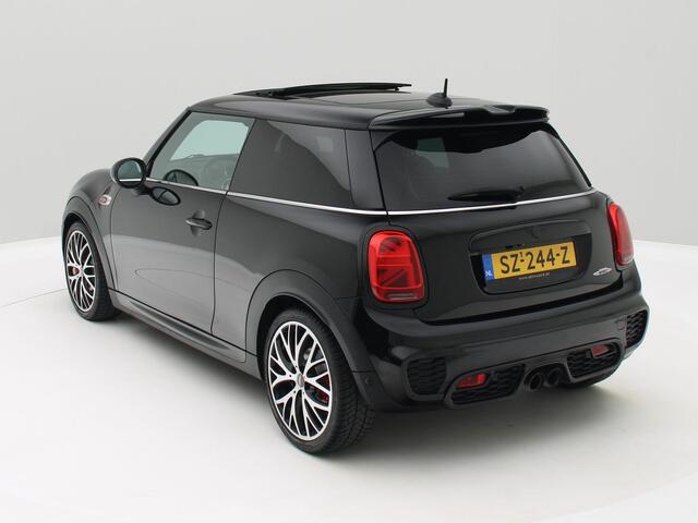 Mini John Cooper Works Mini 2.0 Chili 232PK / Panorama / Origineel NL