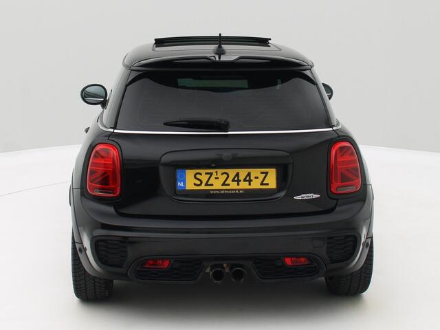 Mini John Cooper Works Mini 2.0 Chili 232PK / Panorama / Origineel NL