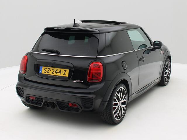 Mini John Cooper Works Mini 2.0 Chili 232PK / Panorama / Origineel NL