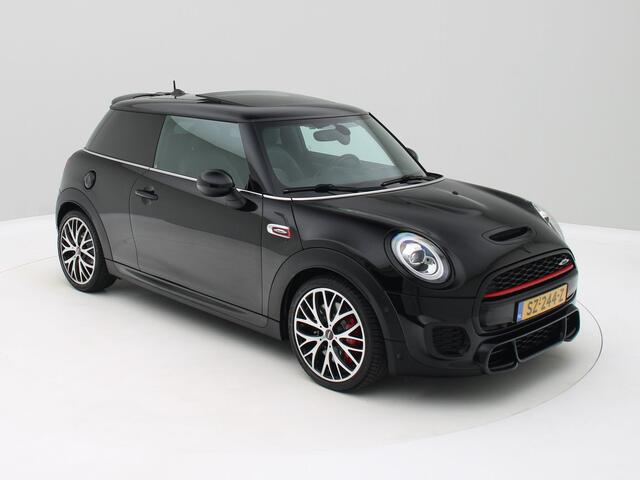 Mini John Cooper Works Mini 2.0 Chili 232PK / Panorama / Origineel NL
