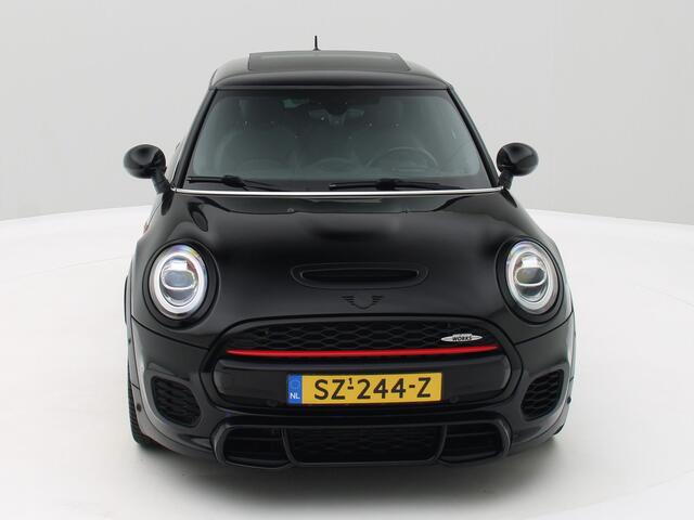 Mini John Cooper Works Mini 2.0 Chili 232PK / Panorama / Origineel NL