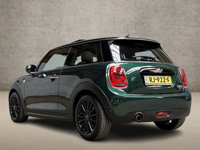 Mini John Cooper Works Mini 1.5 JCW Pack Automaat (PANORAMADAK, NAVIGATIE, CLIMATE, ZWART HEMEL, SPORTSTOELEN, PARKEERSENSOREN, CRUISE, NIEUWE APK, NIEUWSTAAT)