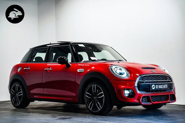 Mini John Cooper Works Mini 2.0 S JCW 192pk|5drs|Panodak|Sportstoelen|Carplay|LED|Navi