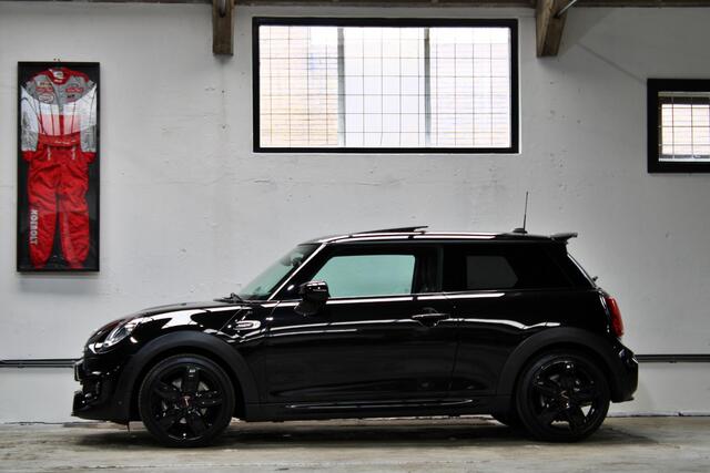 Mini John Cooper Works Mini 1.5 Cooper | Automaat | Dalston | Panoramadak | Harman Kardon | Parkeerassistent | NL auto | BTW |