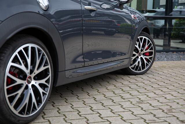 Mini John Cooper Works Mini Cabrio 2.0 Chili 232pk , Harman/Kardon, Keyless, Leder