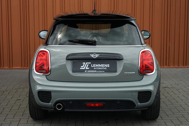 Mini John Cooper Works JCW 1.5 Aut. NL AUTO Sportstoelen Carplay Navi Sfeer