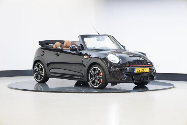 Mini John Cooper Works Cabrio 2.0 Chili | Camera | Dealer Onderhouden | Harman Kardon |