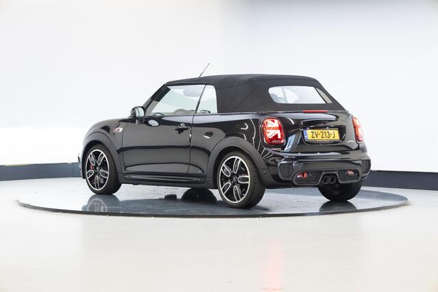 Mini John Cooper Works Cabrio 2.0 Chili | Camera | Dealer Onderhouden | Harman Kardon |