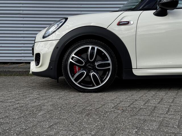 Mini John Cooper Works 2.0 JCW 231pk | Chili | Panodak | Black Pack | ACC | Sportuitlaa