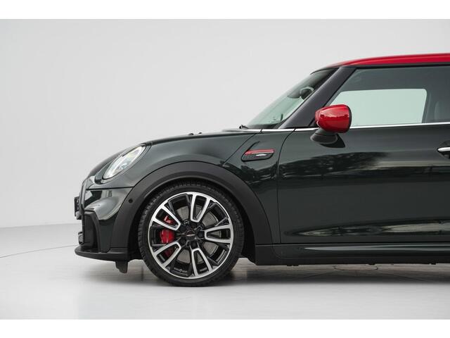 Mini John Cooper Works 2.0 231pk | Facelift | Alle opties | Panodak | H&K | Black Pack