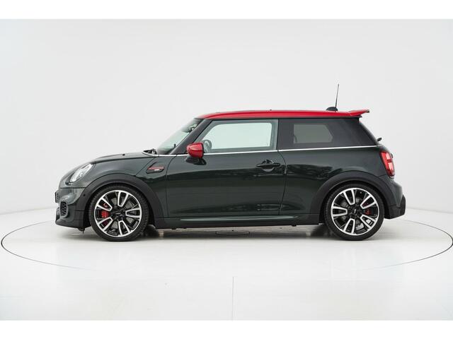 Mini John Cooper Works 2.0 231pk | Facelift | Alle opties | Panodak | H&K | Black Pack