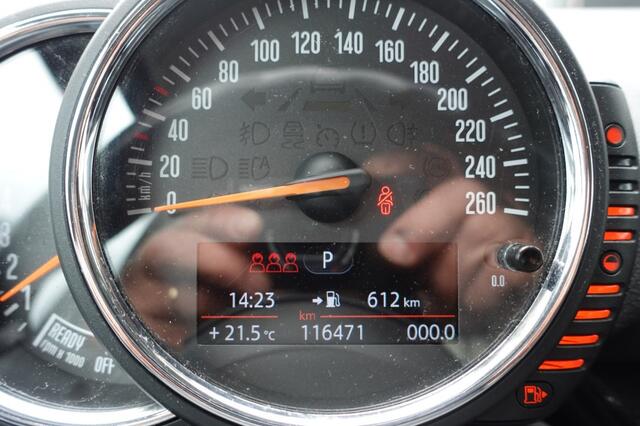 Mini MINI 1.5 COOPER SALT BNS. Navi Led Automaat