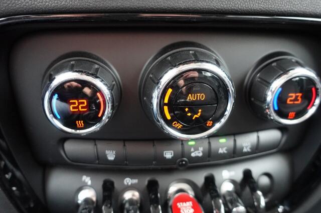 Mini MINI 1.5 COOPER SALT BNS. Navi Led Automaat
