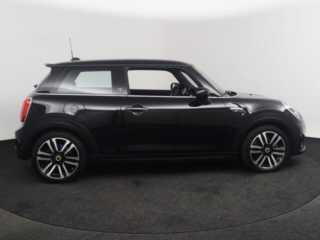 Mini MINI Yours 33 kwh | Leder o Keyless o Camera o Stoelverwarming o LED
