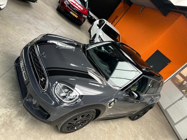 Mini MINI 2.0 Cooper SE ALL4 PEP. Leder / Camera / Pano / ad-cruise VOLLL