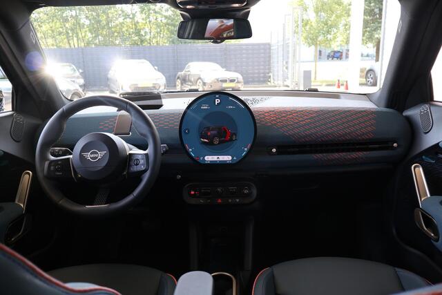 Mini MINI Aceman E Favoured Trim + Package M + MINI Month