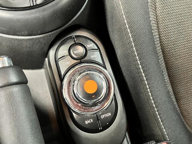 Mini MINI 1.5 Business Edition Clima Cruise Navi Pdc