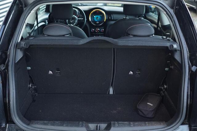 Mini MINI 1.5 Chili / Aut / Navi / Clima / Cruise / LED / Facelift