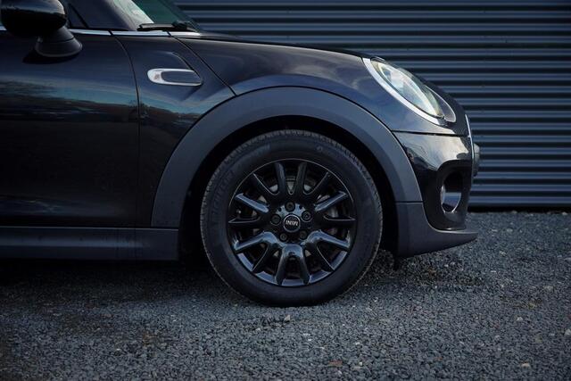 Mini MINI 1.5 Chili / Aut / Navi / Clima / Cruise / LED / Facelift