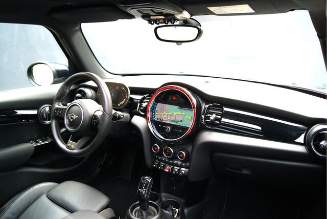 Mini MINI 1.5 102PK MINI Yours Aut7 Panoramadak/Leder/Carplay/stuurverw./Automaat