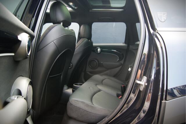 Mini MINI 1.5 102PK MINI Yours Aut7 Panoramadak/Leder/Carplay/stuurverw./Automaat