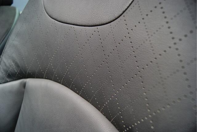 Mini MINI 1.5 102PK MINI Yours Aut7 Panoramadak/Leder/Carplay/stuurverw./Automaat