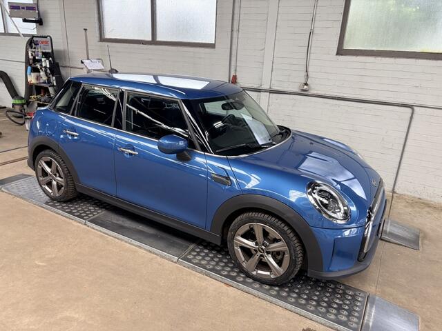 Mini MINI 5-deurs 1.5 Classic Facelift Navi Cruise Clima 17"Lmv Pdc