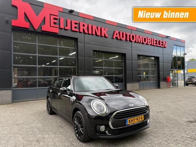 Mini MINI 1.5 COOPER BJ.2017 XENON HALF LEDER NAVI LUXE STOELEN