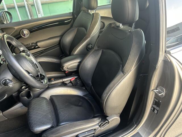 Mini ONE Mini 1.5 Chili | AUTOMAAT | LEDER | CARPLAY/ANDROID | NAVI | CRUISE CONTROL | LMV 17'' | PDC V+A | STOELVERWARMING | CLIMATE CONTROL | LED | BLUETOOTH