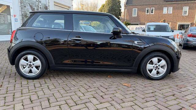 Mini ONE Mini 1.5 Pepper | Eerste eigenaar | LED | Volledig MINI onderhouden |