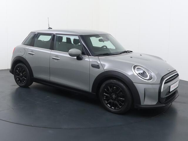 Mini ONE Mini 1.5 Business Edition | Cruise control | Navigatiesysteem | Climate control | Verwarmde sportstoelen voor | Apple Carplay | Keyless entry | Achteruitrij camera |