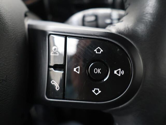 Mini ONE Mini 1.5 Business Edition | Cruise control | Navigatiesysteem | Climate control | Verwarmde sportstoelen voor | Apple Carplay | Keyless entry | Achteruitrij camera |