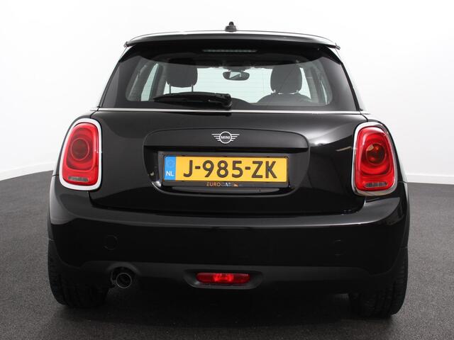 Mini ONE Mini 1.5 First Salt | Airco | Lichtmetalen Velgen | Stoelverwarming | Keyless start