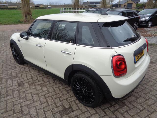 Mini ONE Mini 1.5 First Airco, Navigatie, Carplay, LM velgen 17 inch