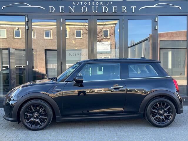 Mini ONE Mini 1.5 AUT / LED / KEYLESS / STOELVERWARMING FACELIFT 2022