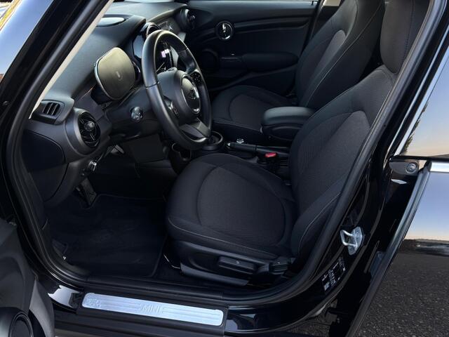 Mini ONE Mini 1.5 Essential business Aut | LM-victory spoke | Privacy glas