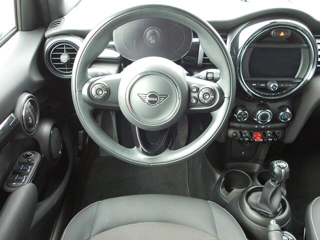 Mini ONE Mini 1.5 Business Edition, Carplay / Navigatie / Cruise control + Limiter / Parkeersensoren