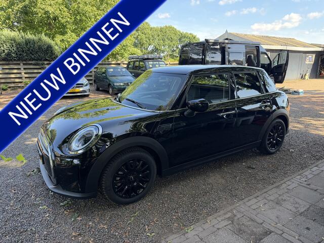Mini ONE 5-Deurs 1.5 Business Edition NAV|PDC|VIRTUAL